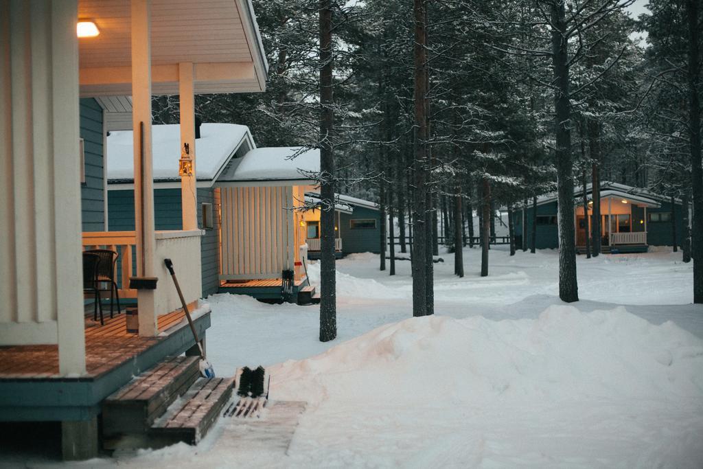 Petaejaekylae Villa Kuusamo Rum bild