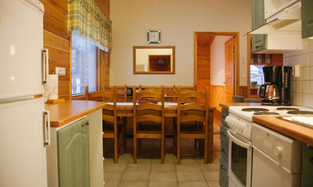 Petaejaekylae Villa Kuusamo Exteriör bild