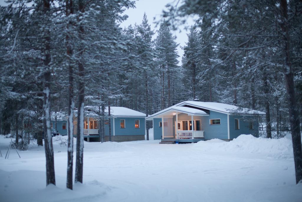Petaejaekylae Villa Kuusamo Rum bild