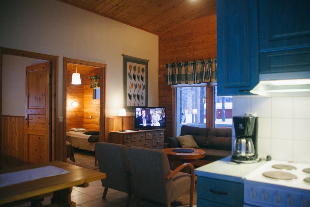 Petaejaekylae Villa Kuusamo Exteriör bild