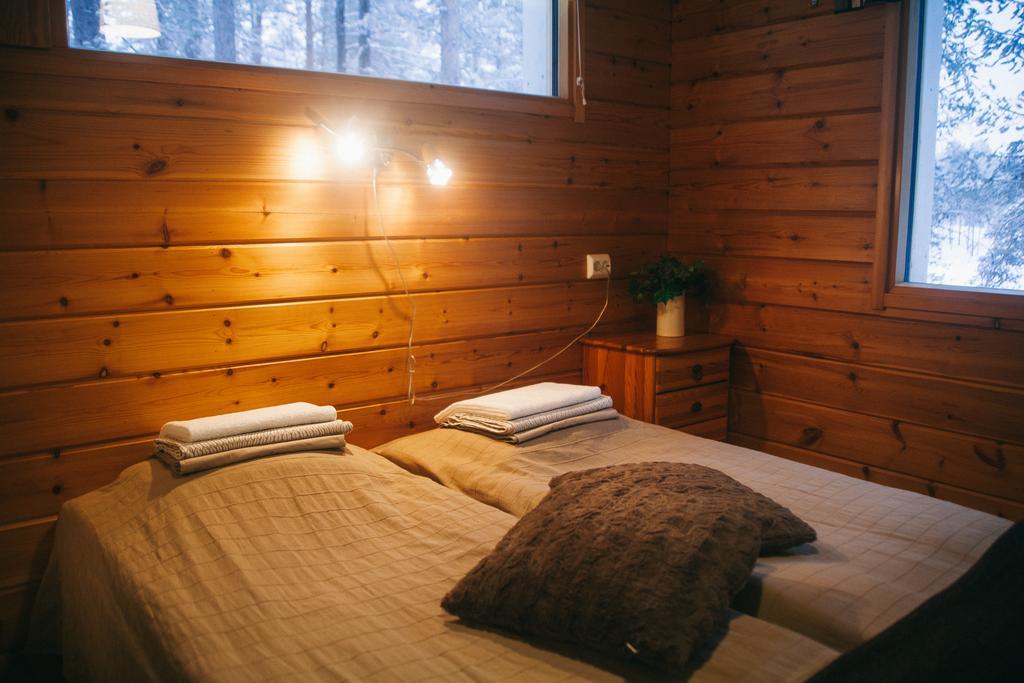 Petaejaekylae Villa Kuusamo Exteriör bild